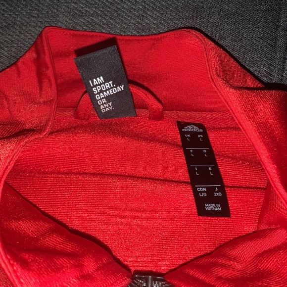 Adidas tracksuit red - Picture 4 of 4